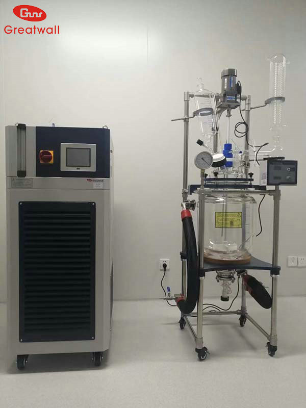 玻璃反應(yīng)釜高低溫控溫一體機